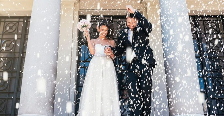 10 Fading Wedding Traditions And 5 That Still Shine