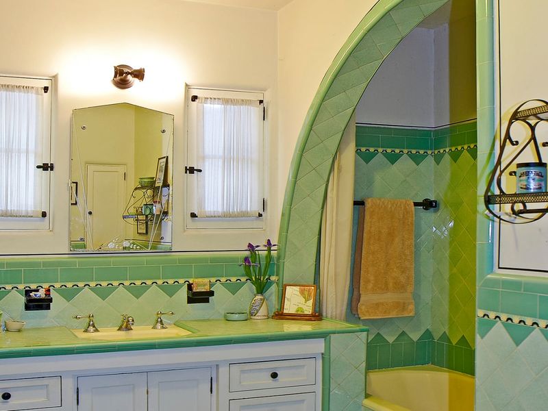 Art Deco Revival Bathroom