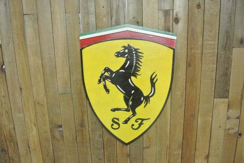 Ferrari 250 GTO Emblems