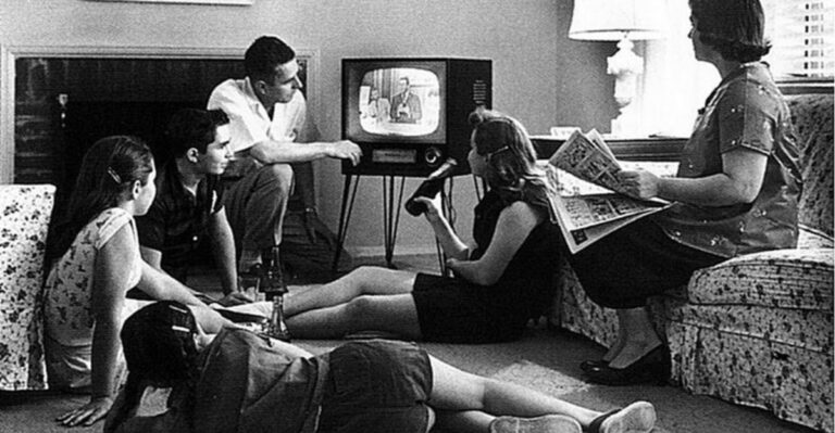 10 Things Every Kid Who Grew Up Without Cable TV Remembers