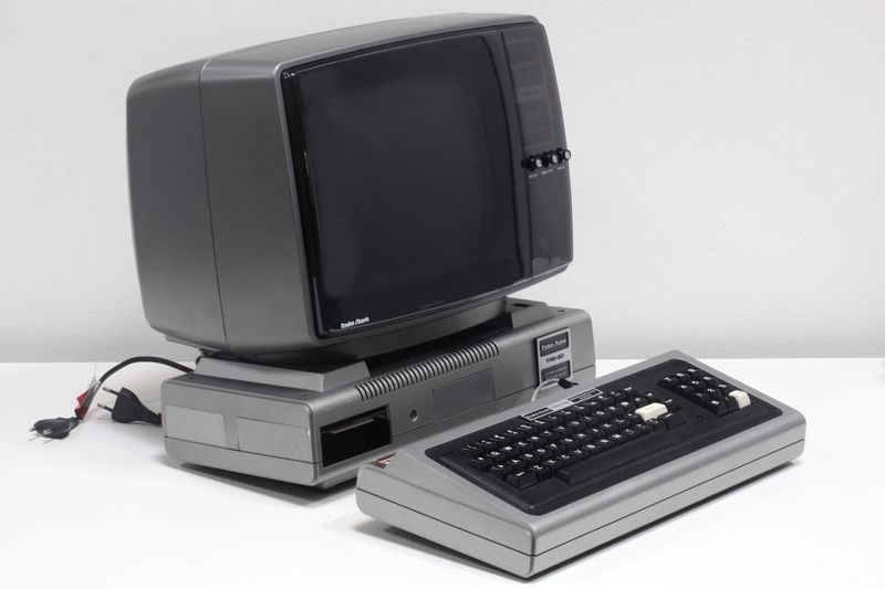 A Desktop Computer That Took Up Half the Desk