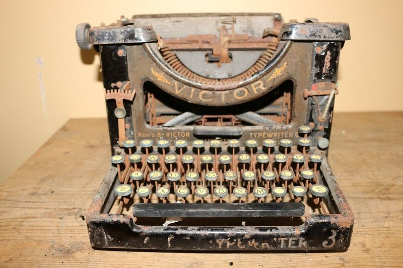 Antique Typewriters