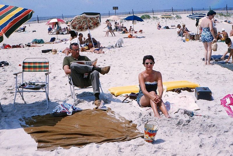 Beach Days with Flair