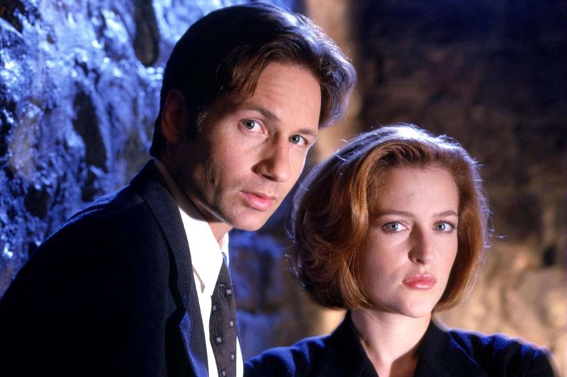 David Duchovny and Gillian Anderson in The X-Files