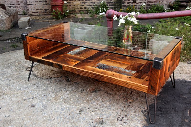 Glass Coffee Table (With Magazines from 1994)