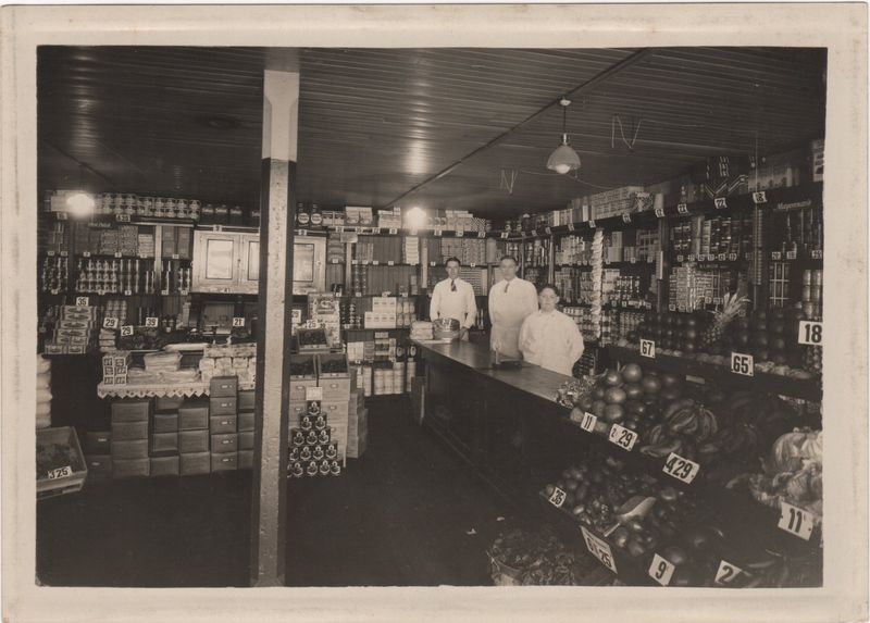 Great Depression Store, 1930