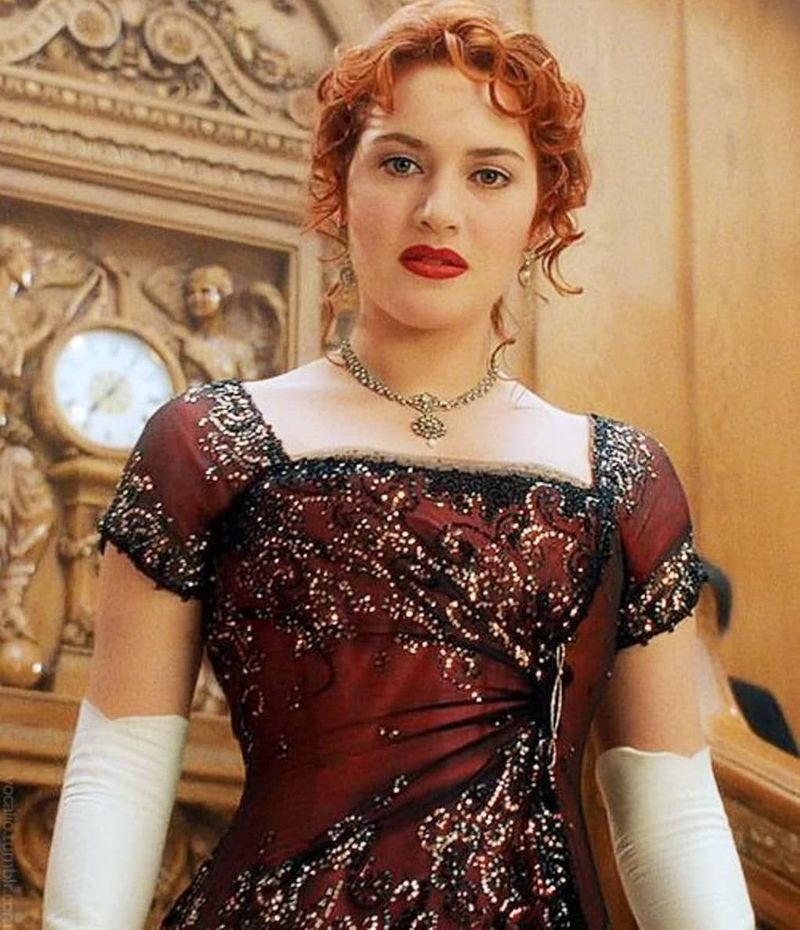 Kate Winslet’s Red Dress – Titanic (1997)