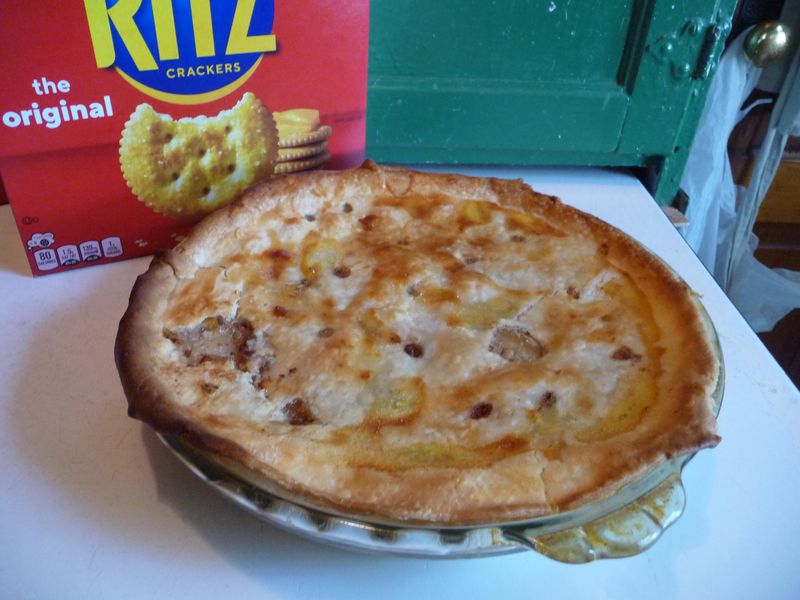 Mock Apple Pie (Ritz Cracker Edition)