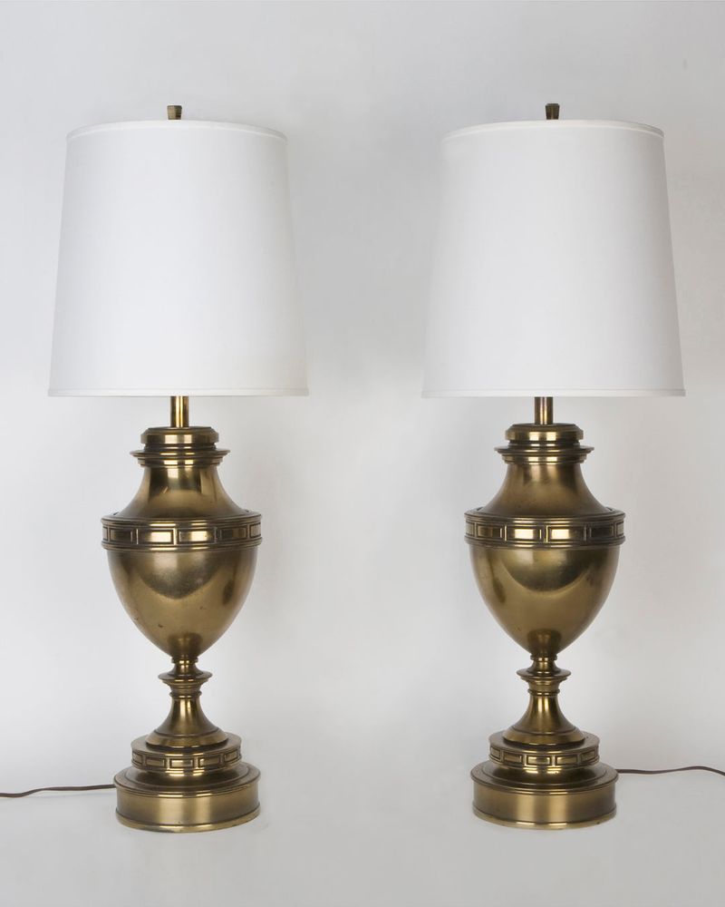 Neoclassical Urn Lamp