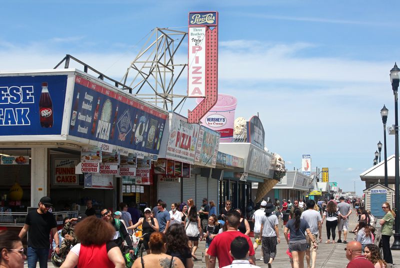 New Jersey: Boardwalk Bliss and Beach Parties