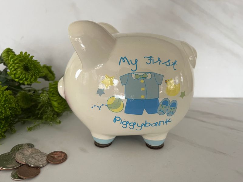 Saving with Piggy Banks