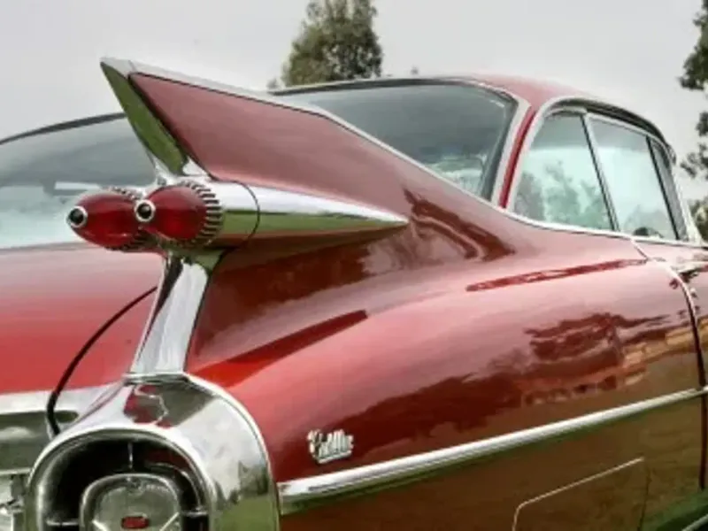 Tailfins