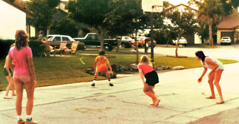 8 ’80s Childhood Norms That Wouldn’t Fly Today – And 8 Timeless Traditions Kids Still Love