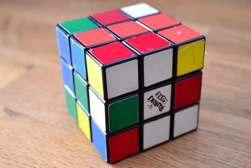 Rubik's Cube Craze (1980s)