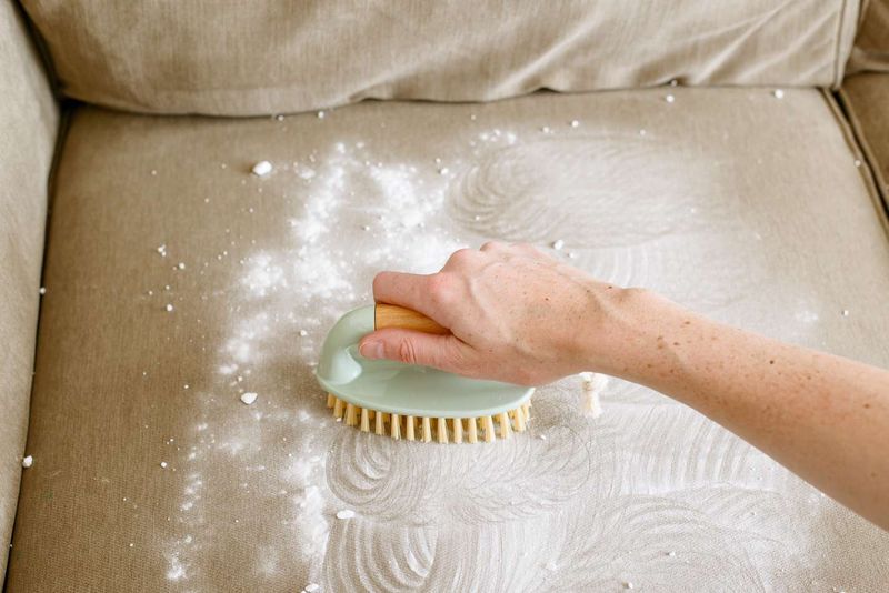 Baking Soda to Freshen Upholstery