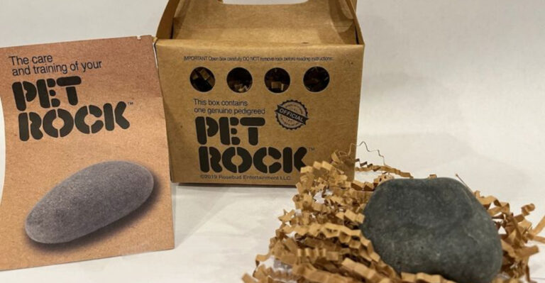 13 Things We All Stashed in Junk Drawers During the ’70s