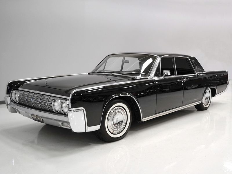 1964 Lincoln Continental Sedan - Engineering Excellence