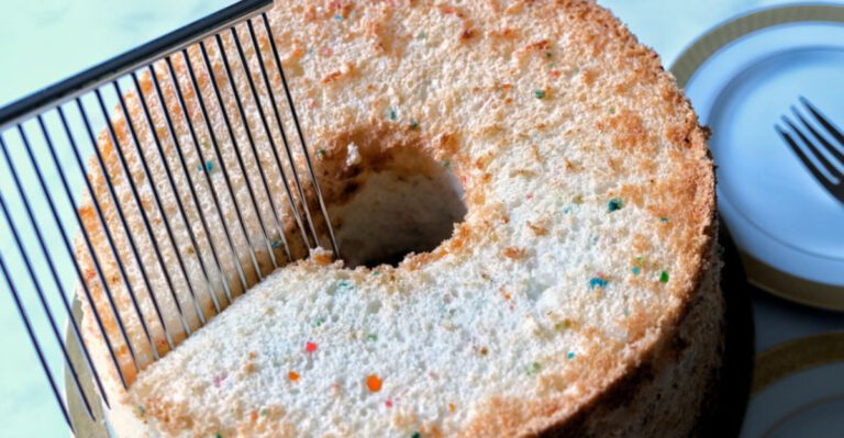 22 Kitchen Tools Your Great-Grandparents Used Daily (And You’ve Never Heard Of)