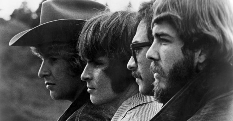 24 Legendary Rock Bands That No Longer Exist
