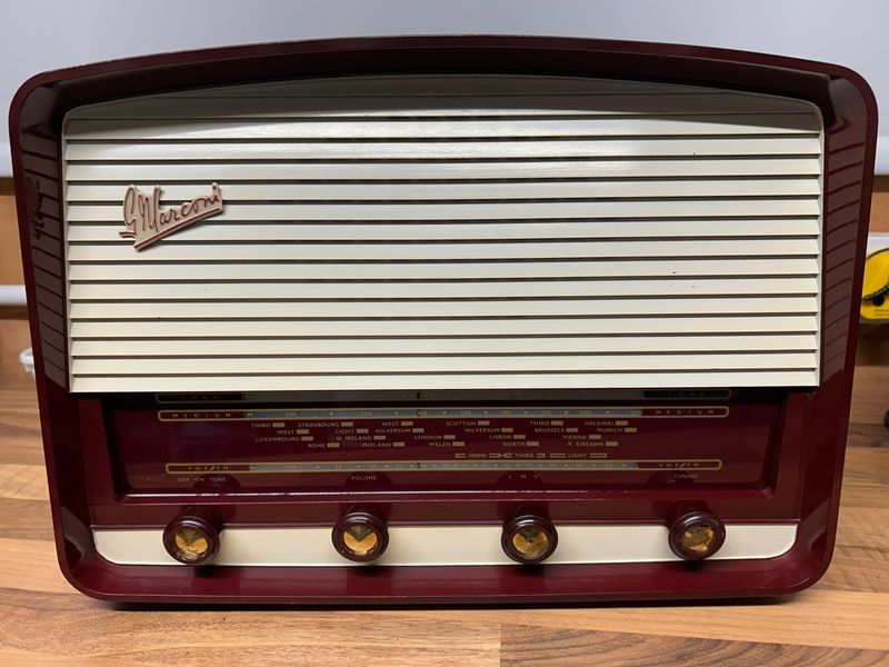 Vacuum Tube Radio