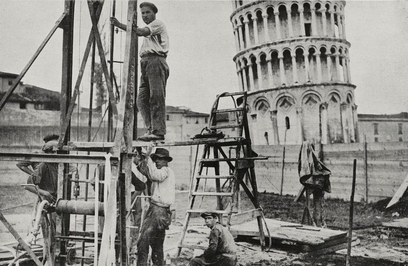 Leaning Tower of Pisa
