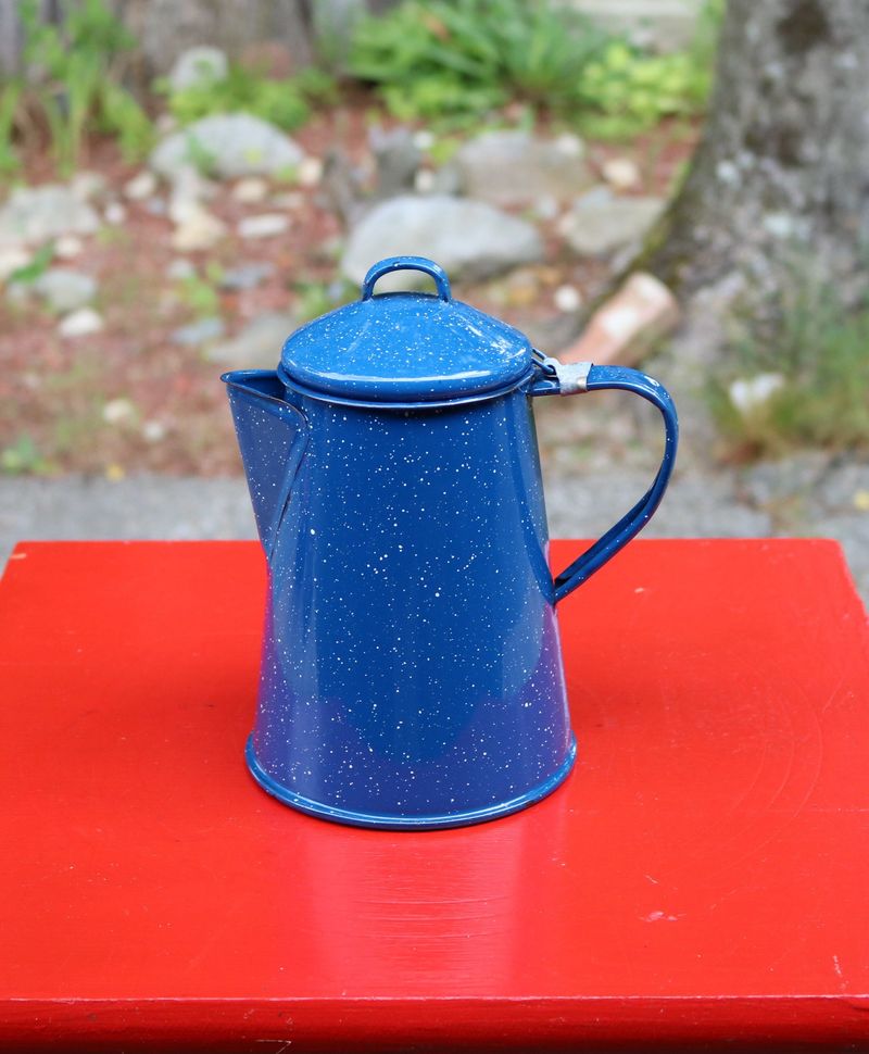 Spatterware Coffee Pot: The Campfire Brewer