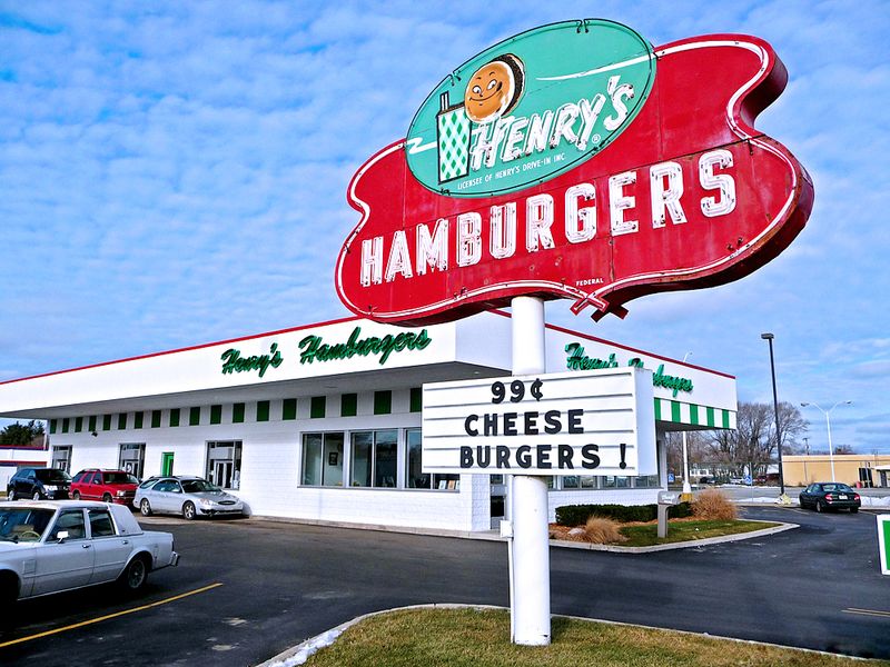 Henry's Hamburgers: A&W's Forgotten Spin-off