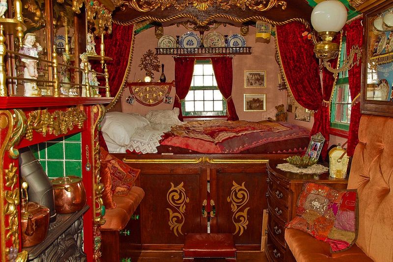 Gypsy Vardo: The Romani Caravan