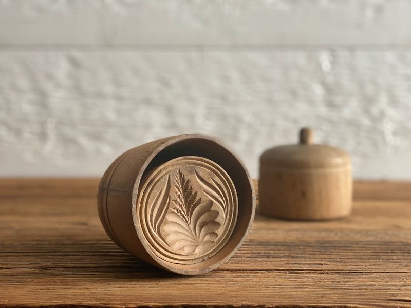 Butter Mold: The Dairy Decorator