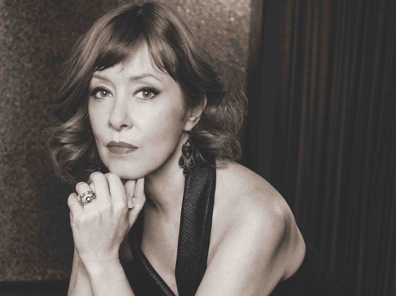 Suzanne Vega