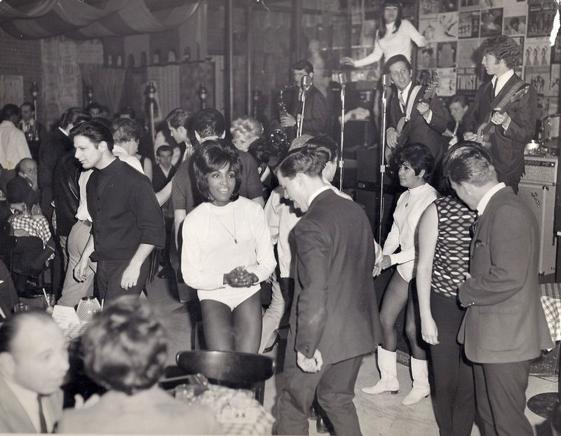 Go-Go Dancers at Whisky a Go Go (1964)