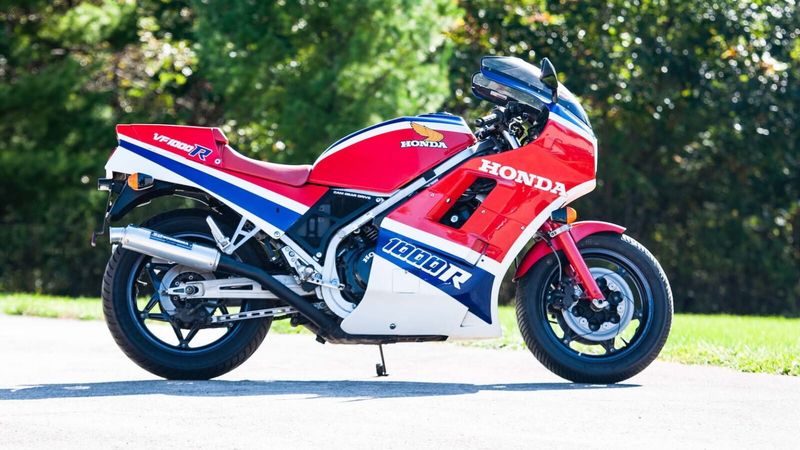 Honda VF1000R