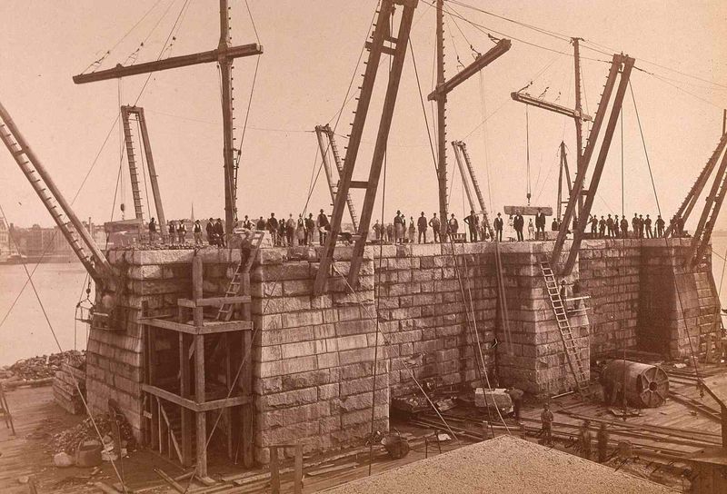 Brooklyn Bridge