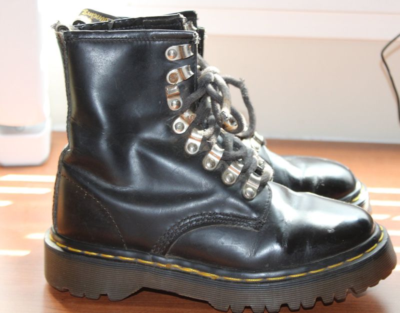 Want Back: Combat Boots