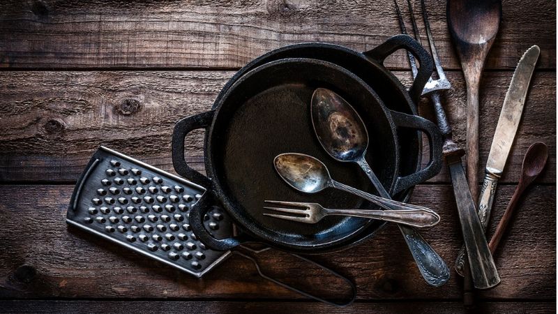 Cast Iron Skillets