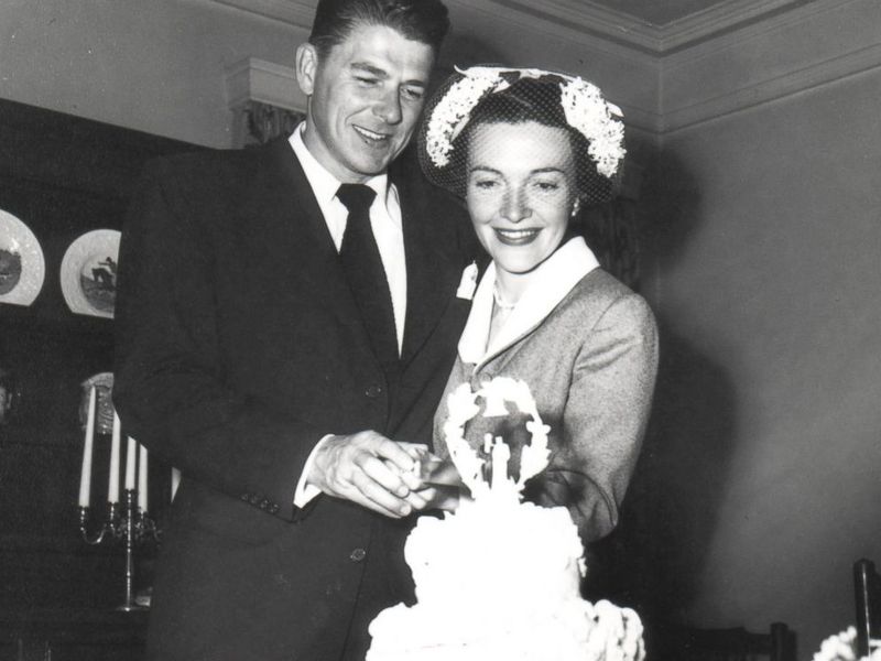 Ronald and Nancy Reagan (1952)