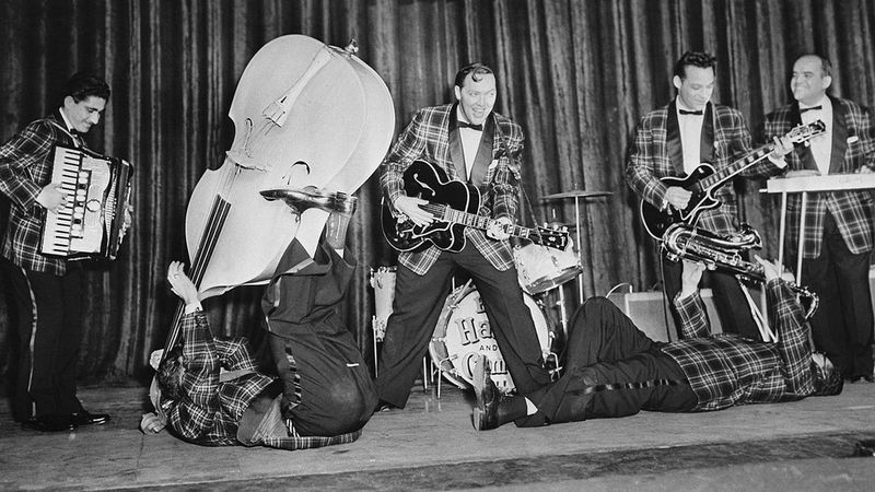 Bill Haley & His Comets - Rock Around the Clock
