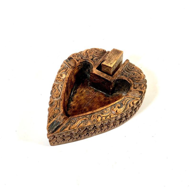 Decorative Ashtrays