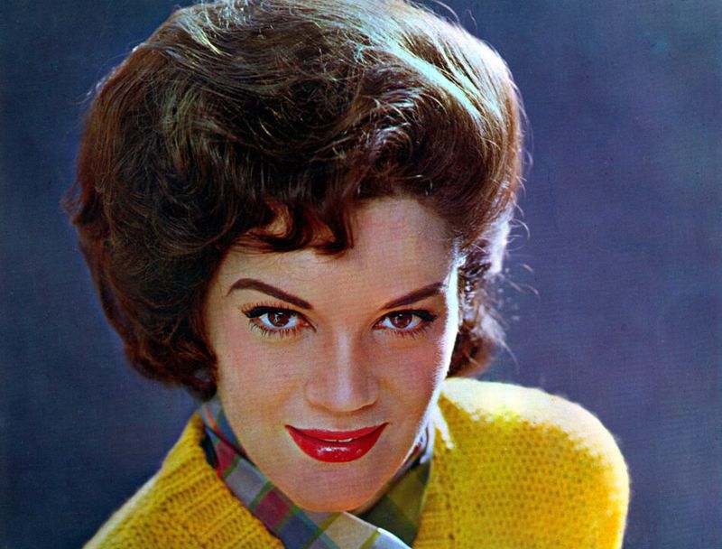 Connie Francis - Who's Sorry Now